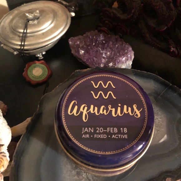 Candle - Picture 2 of 5